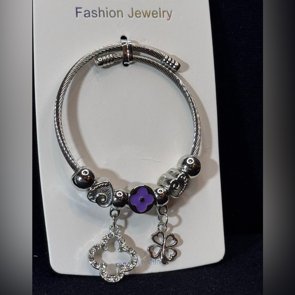 Silver Tone Sparkling Adjustable Bracelet Hearts & Purple Clover Charm Bracelet